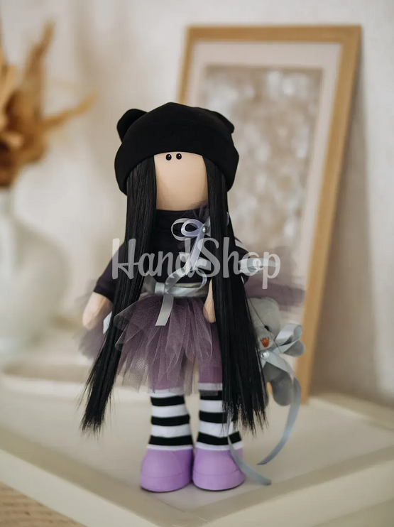 Авторська сувенірна ігрова лялька тільда з серіалу Wednesday Addams Авторська сувенірна ігрова лялька тільда з серіалу Wednesday Addams