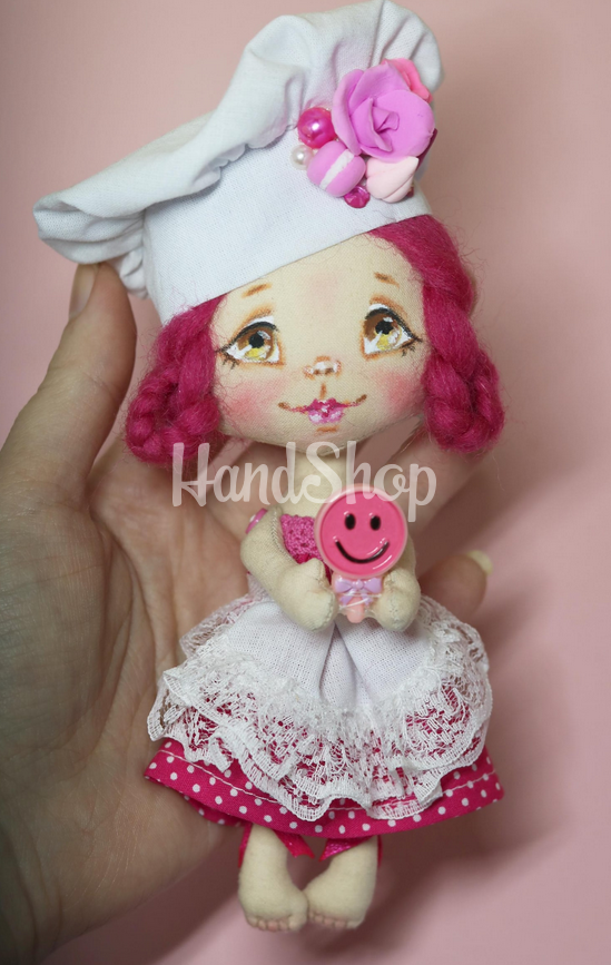 Сувенірна дитяча текстильна лялька кухар кондитер Сувенірна дитяча текстильна лялька кухар кондитер