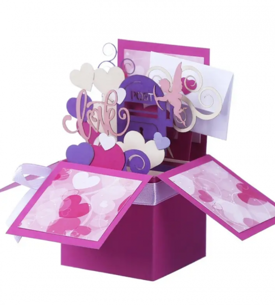 Об'ємна листівка коробочка валентинка амур love