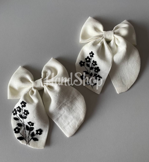 Авторські прикраси для волося з вишивкою чорні квіти ромашки - ексклюзивно, стильно та дуже красиво під вашу вишиванку! Авторські прикраси для волося з вишивкою чорні квіти ромашки - ексклюзивно, стильно та дуже красиво під вашу вишиванку!