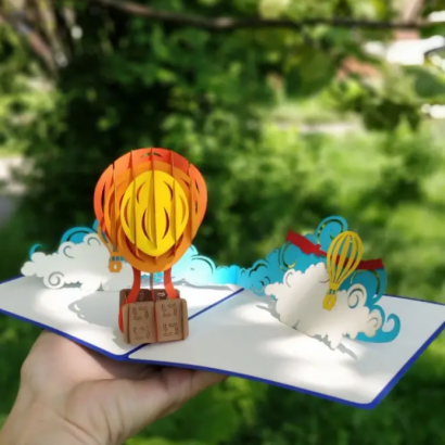 Листівка авторська дизайнерська 3d повітряні кулі