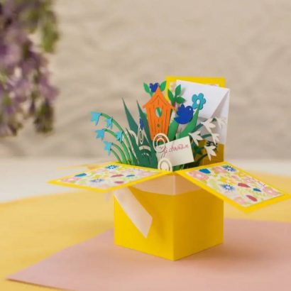 Жіноча святкова 3d листівка коробочка весняні квіти