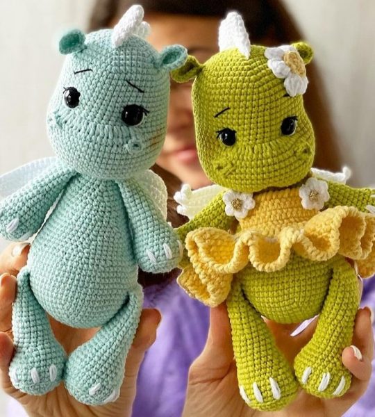 Новорічна пара іграшки в’язані зелені дракончки символ 2024 року