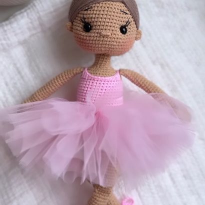 Лялька балерина в рожевих пуантах сувенірна іграшка