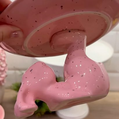 Декоративна підставка з порцеляни рожевий зайчик Великдень