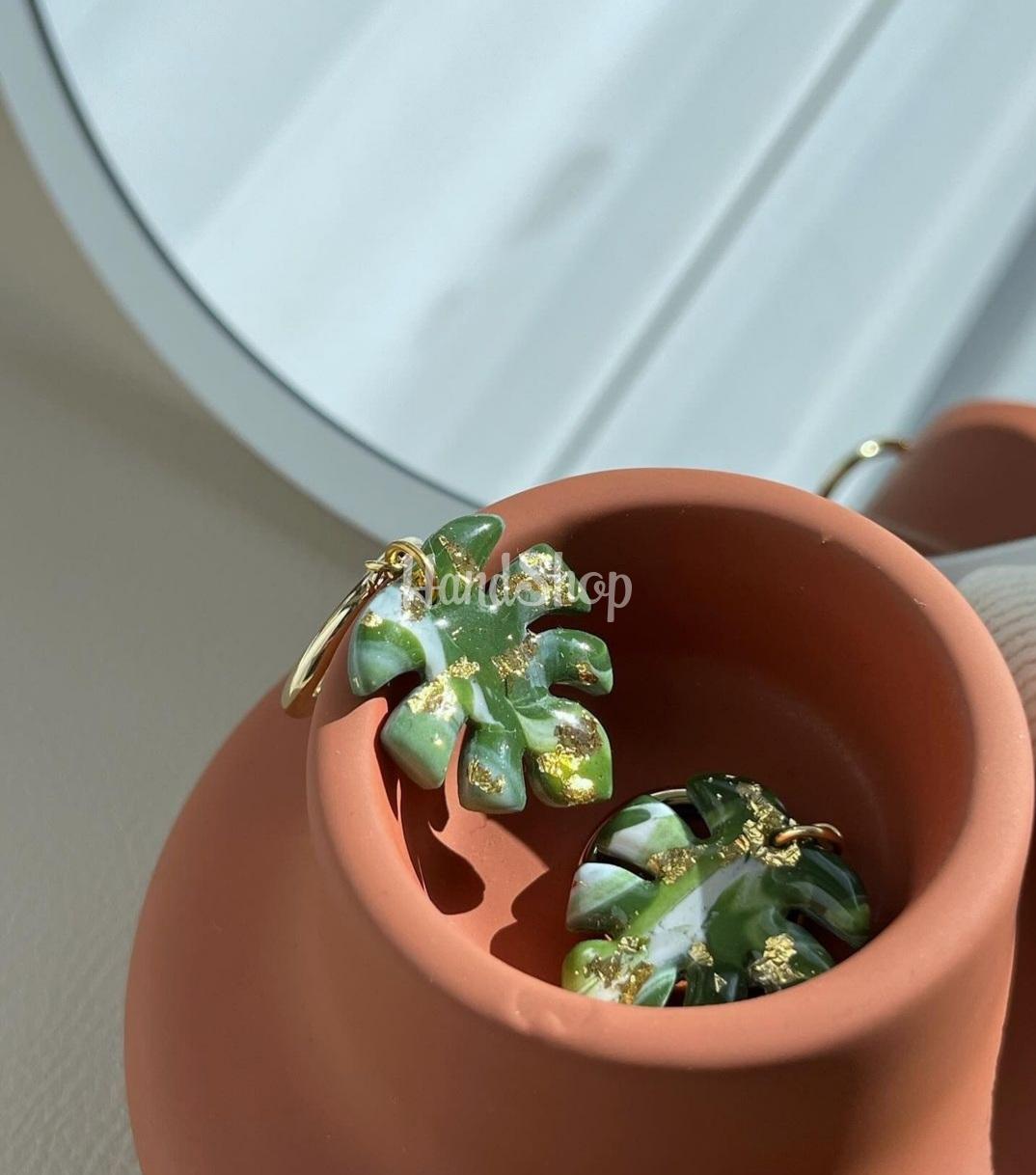 Жіночі сережки полімерна глина листя монстера Жіночі сережки полімерна глина листя монстера