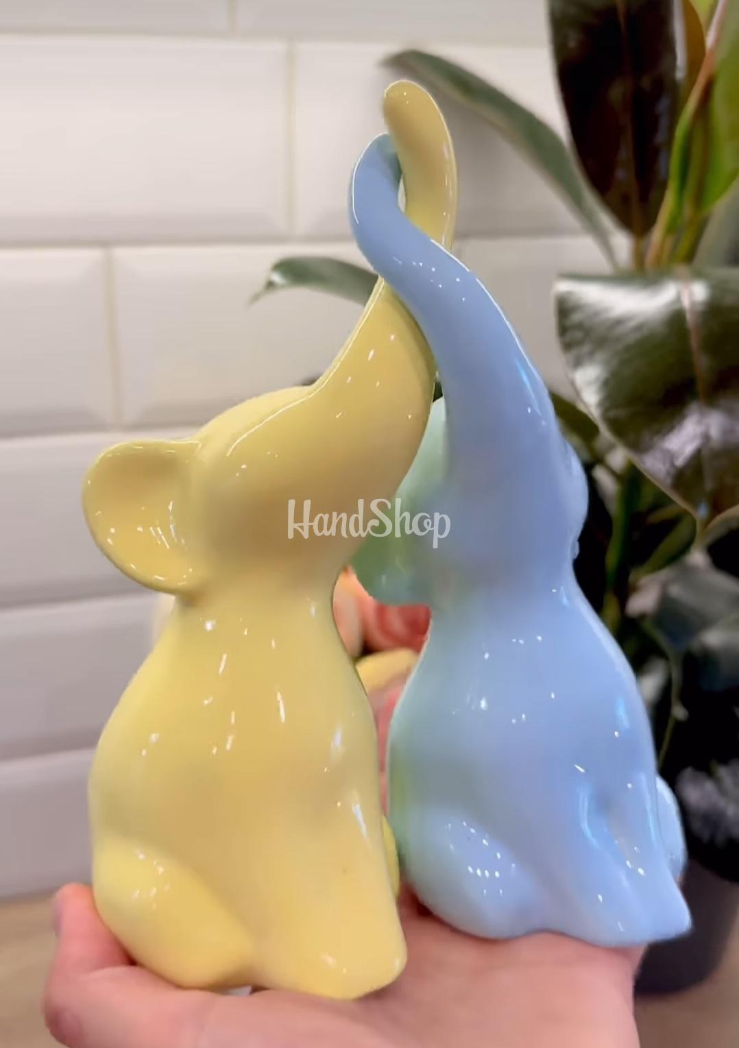 Декоративні порцелянові слоники пара сувенір Ukraine Декоративні порцелянові слоники пара сувенір Ukraine