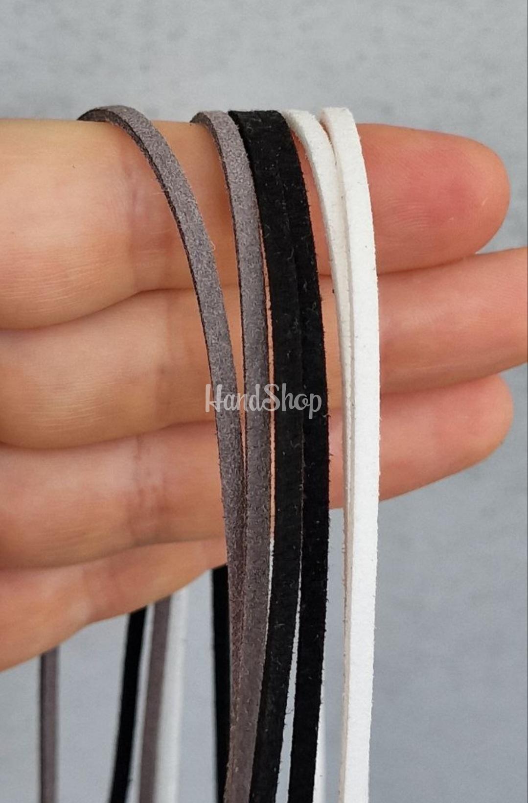 Кулон біла голубка з полімерної глини, замшевий шнур на вибір! Кулон біла голубка з полімерної глини, замшевий шнур на вибір!