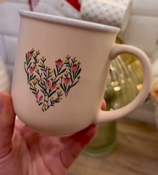 Порцелянова сувенірна чашка квіти деколь 400 мл