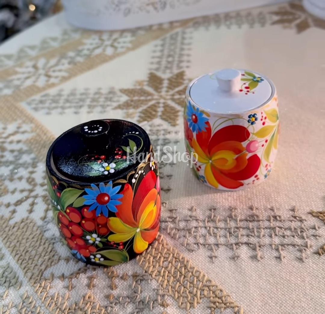 Дерев'яна сувенірна пара сільнички петриківський розпис, 2 шт Дерев'яна сувенірна пара сільнички петриківський розпис, 2 шт