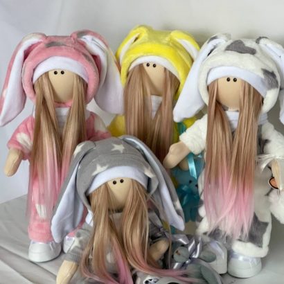 Новорічні великі ігрові ляльки сплюшки зайки в комбінезоні (на вибір!)