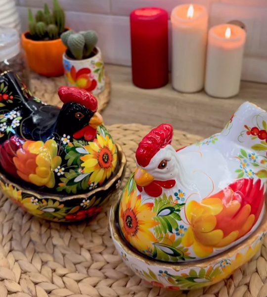 Сувенірна пара курочки петриківський розпис кераміка, 2шт