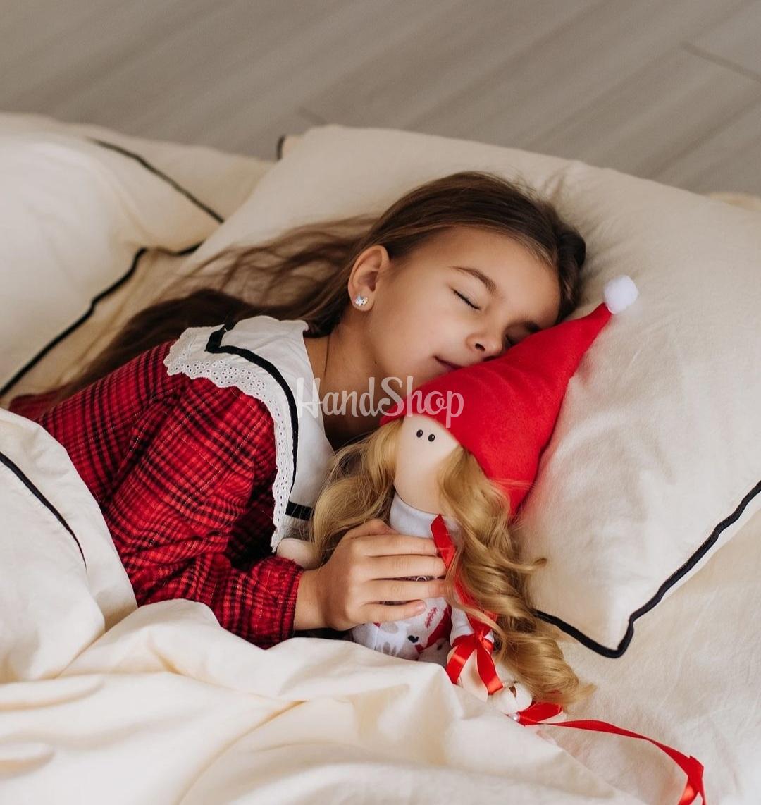 Різдвяна сувенірна лялька тільда санта з довгим волоссям Різдвяна сувенірна лялька тільда санта з довгим волоссям