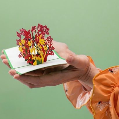 Жіноча об'ємна авторська 3d листівка з квітами букет