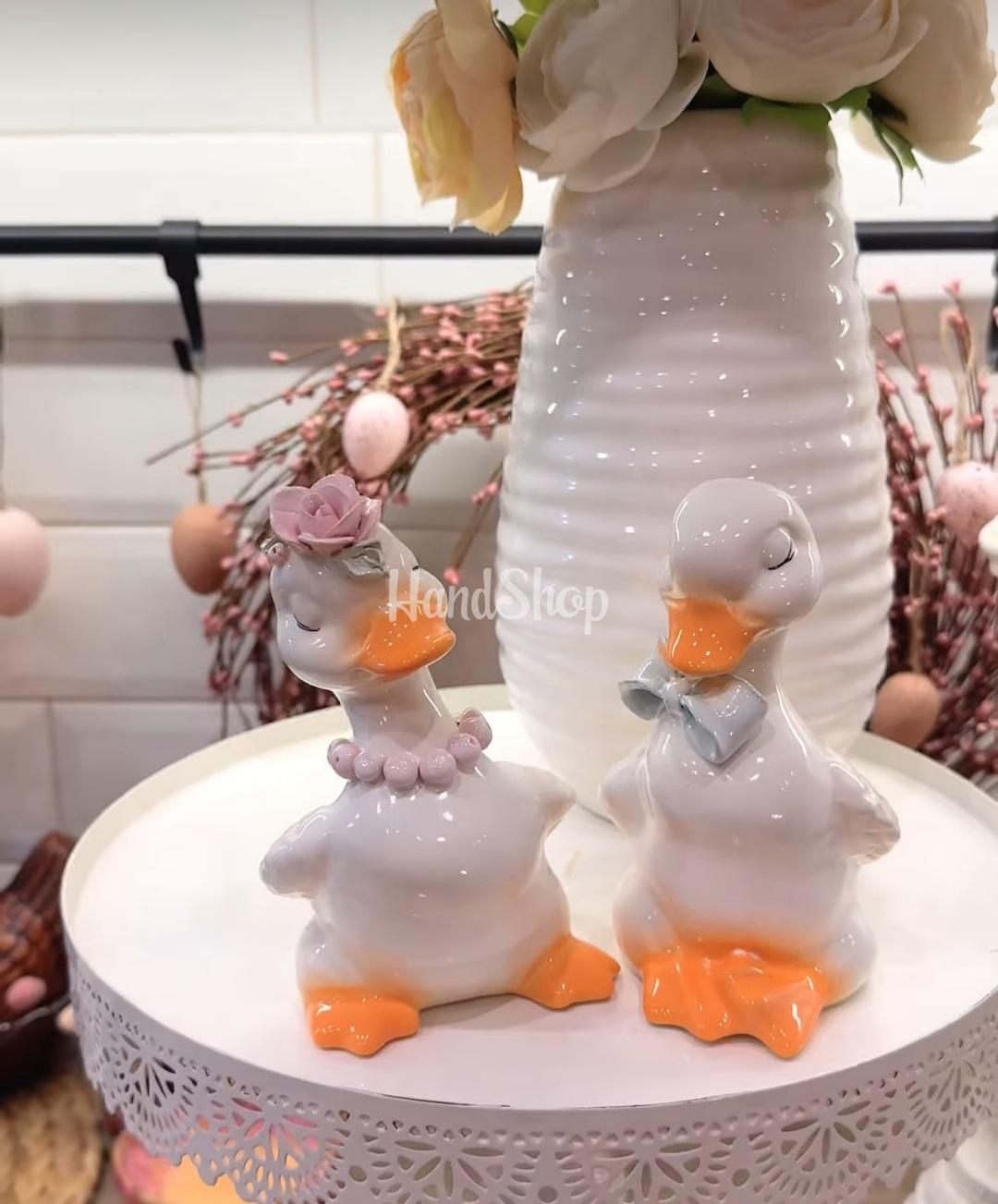 Сувенірна пара білих порцелянових романтичних каченят, 2 шт Сувенірна пара білих порцелянових романтичних каченят, 2 шт