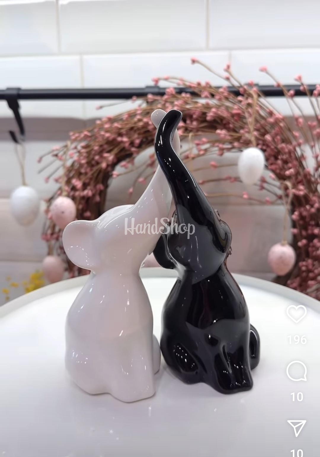 Порцелянові слоники закохані валентинки пари (на вибір!) Порцелянові слоники закохані валентинки пари (на вибір!)