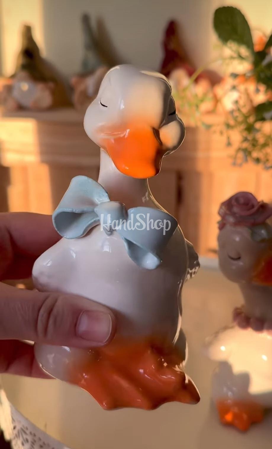 Пара білих порцелянових весільних гусенят, 2 шт Пара білих порцелянових весільних гусенят, 2 шт