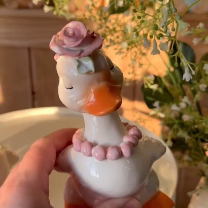 Пара білих порцелянових весільних гусенят, 2 шт