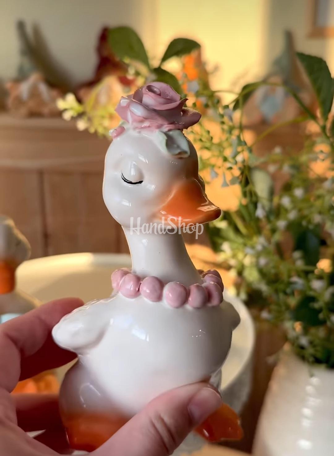 Пара білих порцелянових весільних гусенят, 2 шт Пара білих порцелянових весільних гусенят, 2 шт