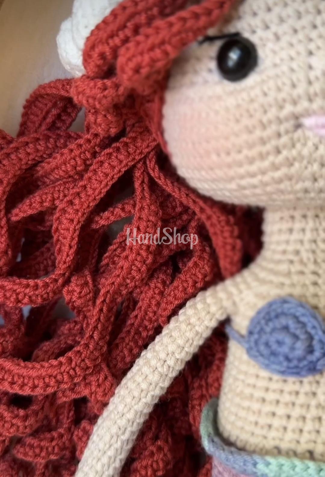 В'язана іграшка лялька русалонька велика сувенірна В'язана іграшка лялька русалонька велика сувенірна