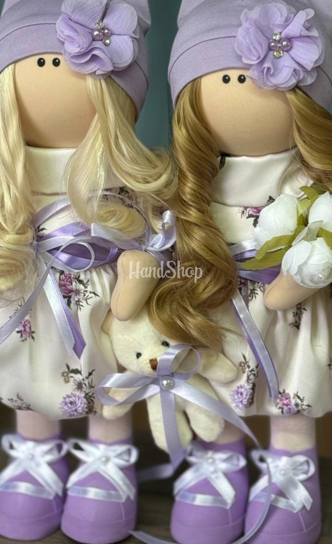 Сувенірна інтер’єрна лялька з довгим кудрявим волоссям Сувенірна інтер’єрна лялька з довгим кудрявим волоссям