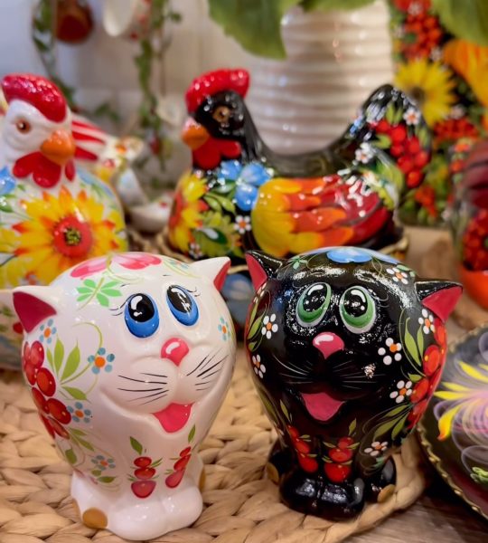 Сувенірна пара чорні котики петриківський розпис кераміка