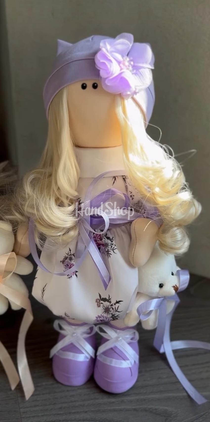 Screenshot_2025Сувенірна інтер’єрна лялька з довгим кудрявим волоссям0325-092648_Instagram Сувенірна інтер’єрна лялька з довгим кудрявим волоссям