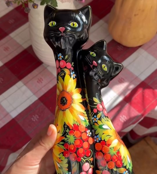 Сувенірна пара чорні котики петриківський розпис кераміка