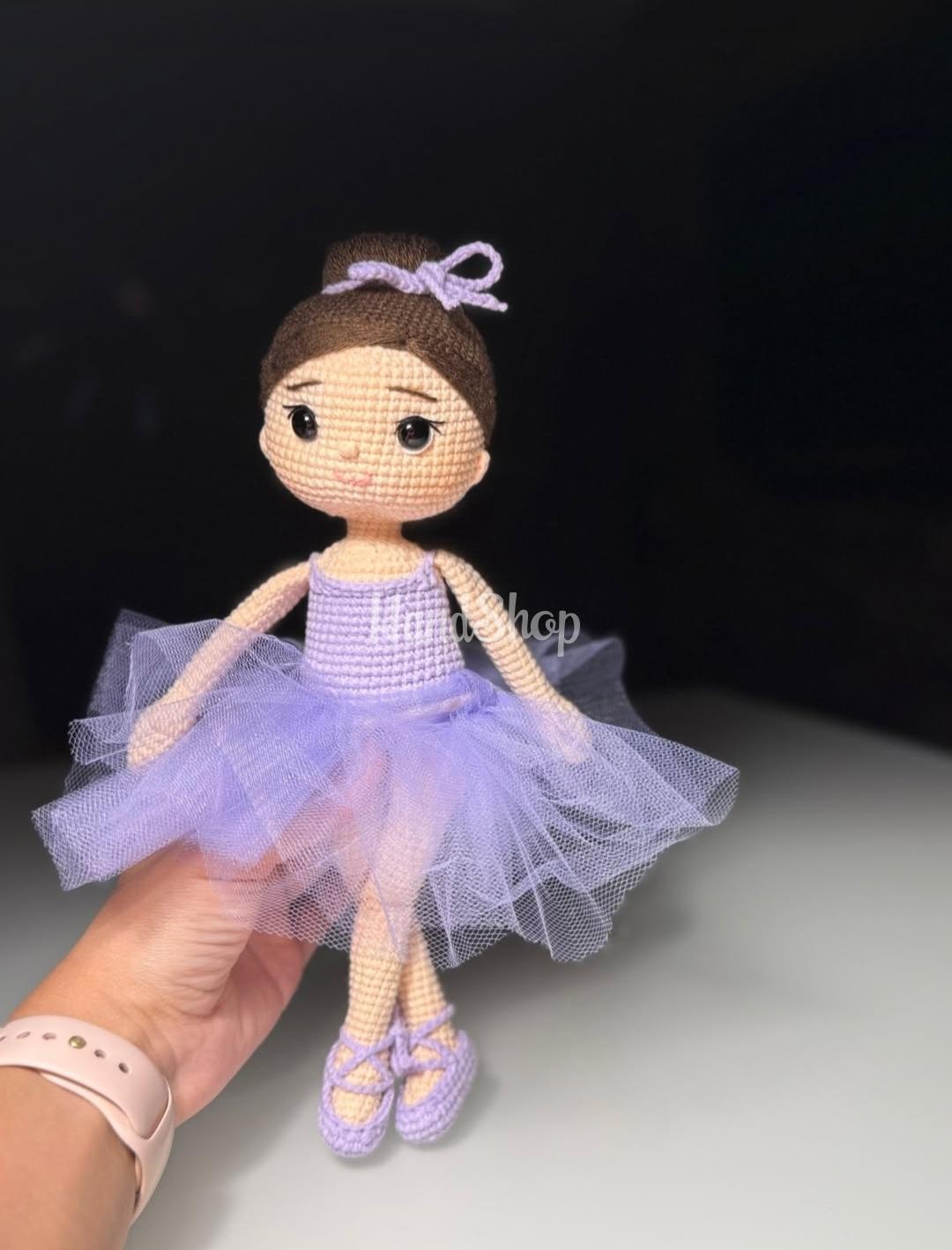 Встречайте 2026 год с теплом и надеждой вместе с этой уникальной сувенирной игрушкой вязаным коньком от магазина подарков HandShop! Встречайте 2026 год с теплом и надеждой вместе с этой уникальной сувенирной игрушкой вязаным коньком от магазина подарков HandShop!