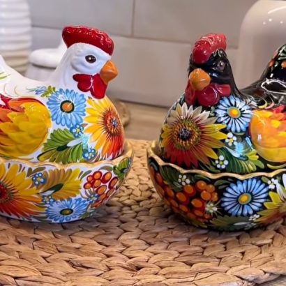 Сувенірна пара курочки петриківський розпис кераміка 2 шт