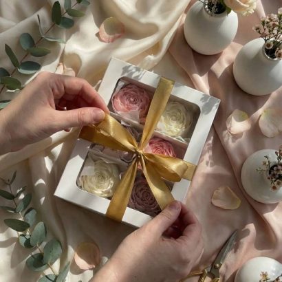 Набір маленьких свічок квіти піони з соєвого воску, 6 шт