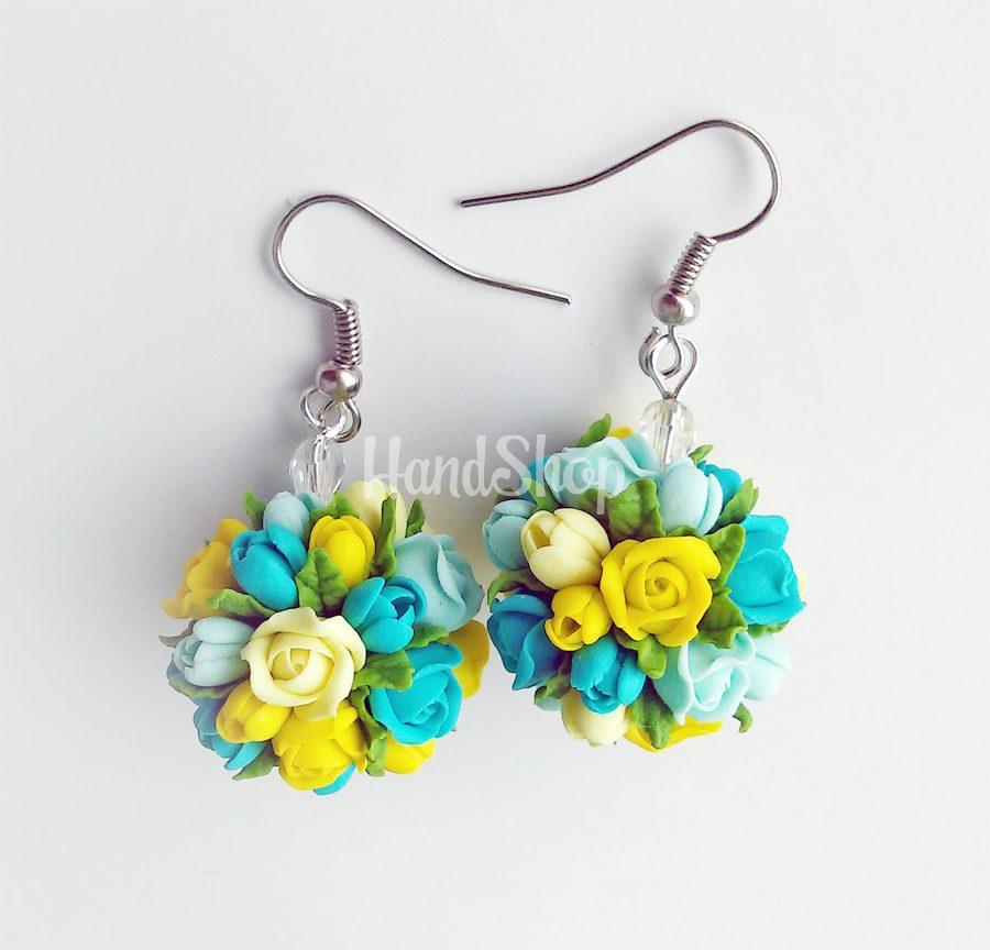 Серьги из полимерной глины с маленькими розочками Ukraine Серьги из полимерной глины с маленькими розочками Ukraine