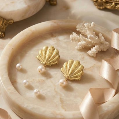 Авторські жіночі літні морські сережки мушля з перлиною