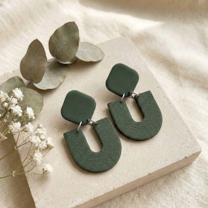 stylish women's geometric earrings