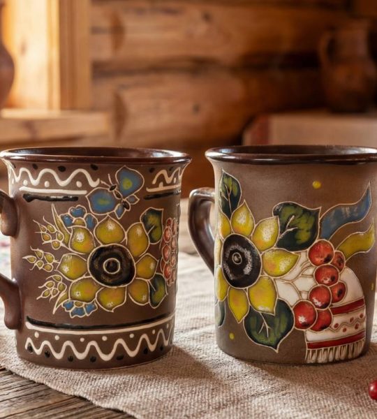 Керамічна сувенірна чашка українські соняшники, калина