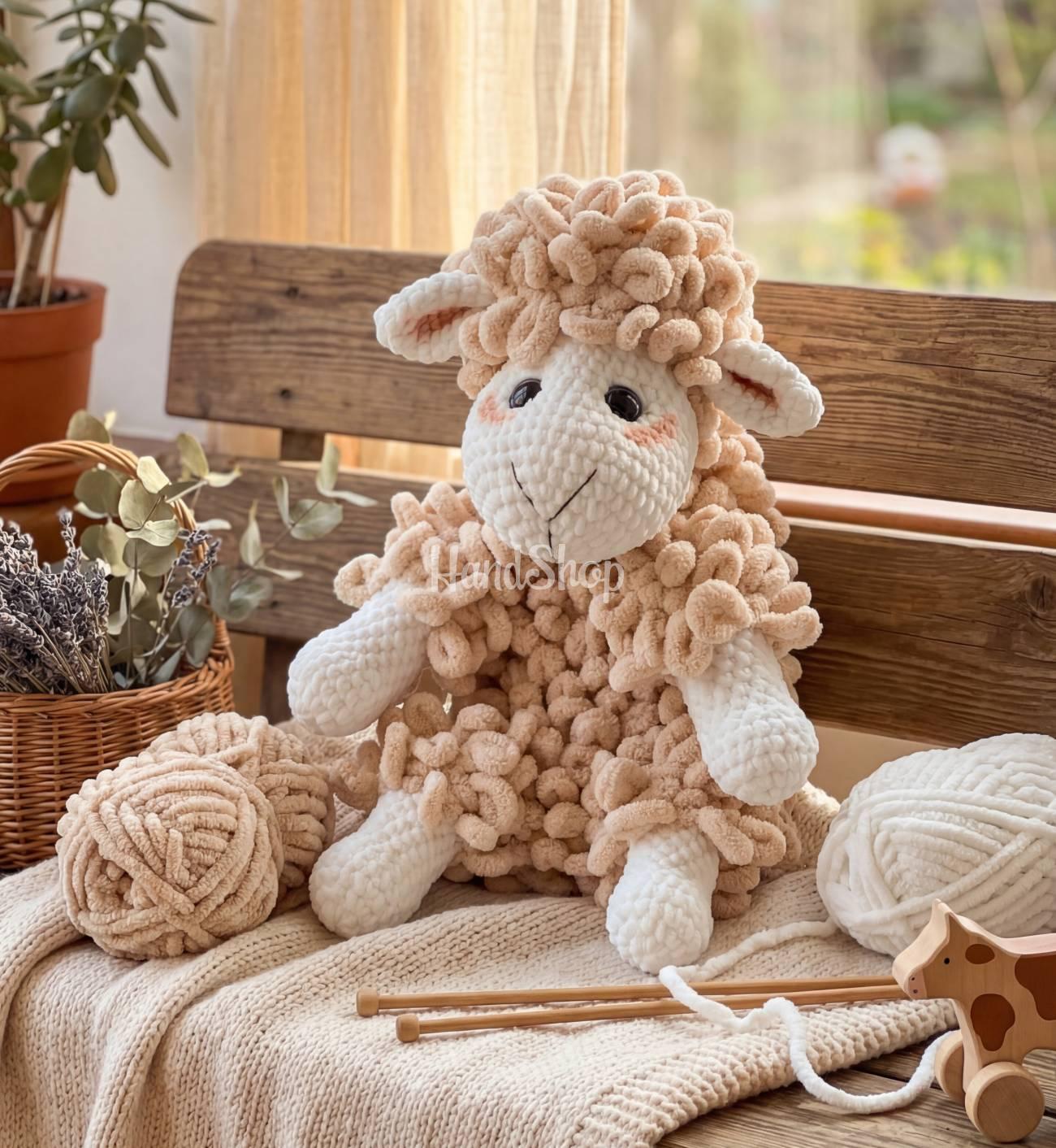 Велика дитяча в’язана іграшка гачком пухнаста вівця Велика дитяча в’язана іграшка гачком пухнаста вівця