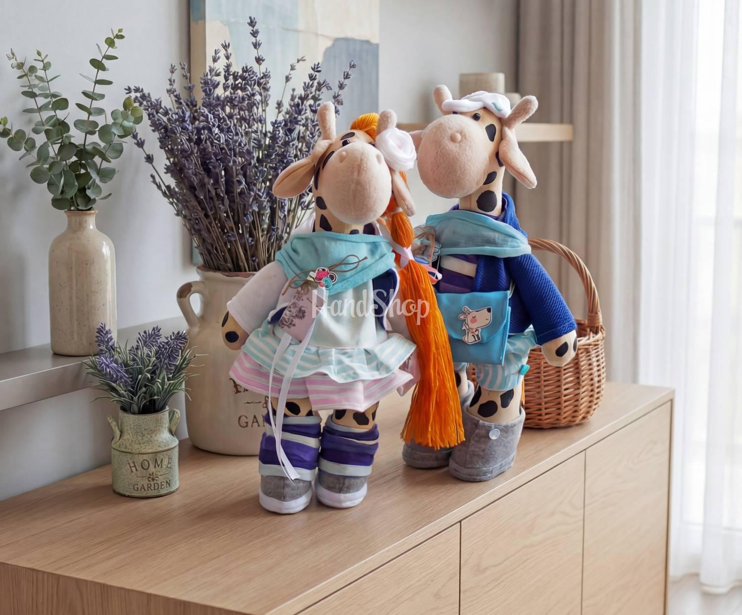 Іграшки сувенірні авторські жирафи тільди парочка, 2 шт Іграшки сувенірні авторські жирафи тільди парочка, 2 шт