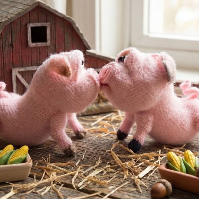В'язані іграшки гачком сувенірні поросята пара, 2 шт