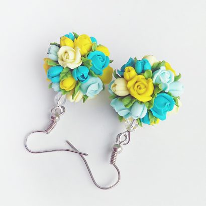 Серьги из полимерной глины с розочками