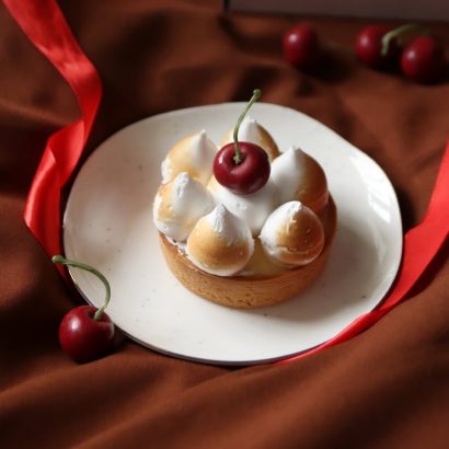 Набір свічки ягідки вишень бджолиний віск, 3 шт!