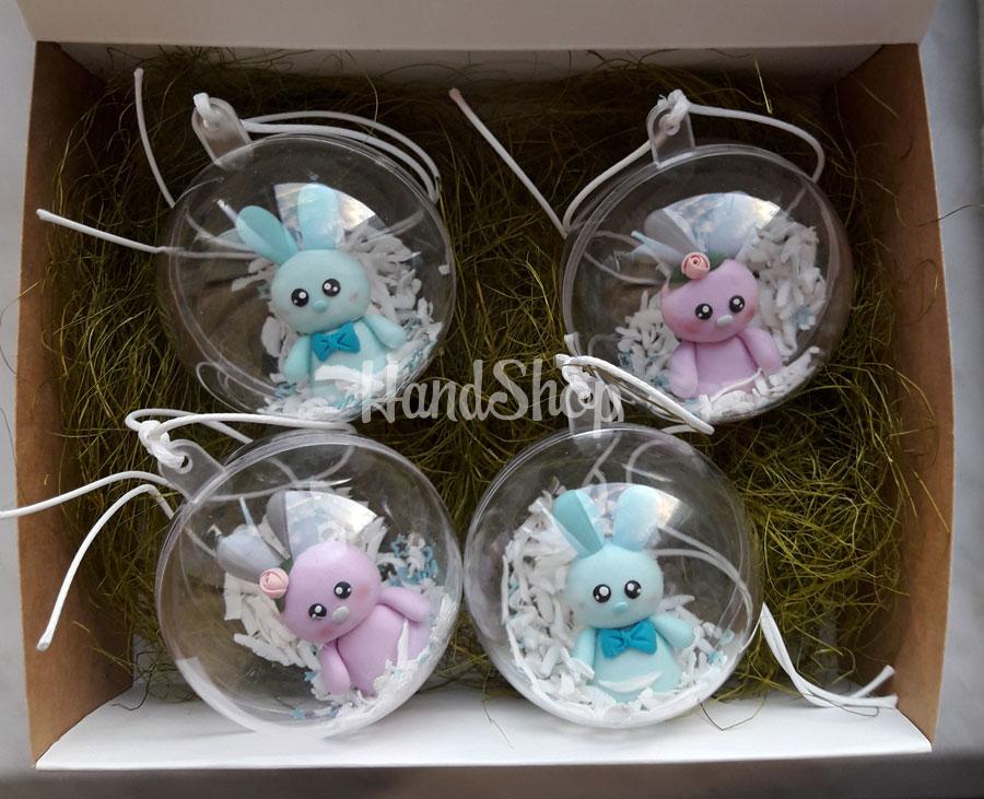 Набор прозрачных шарок на елку с зайчиками Набор прозрачных шарок на елку с зайчиками