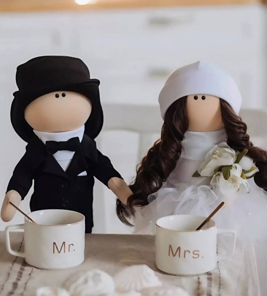 Сувенірні ляльки тільди весільна пара текстильні, 2 шт