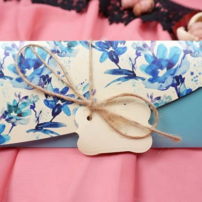 Жіночий конверт для грошей листівка блакитні сині квіти