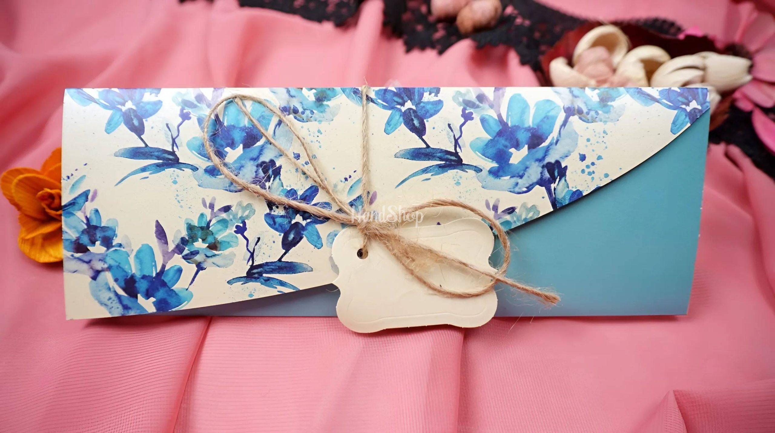 Жіночий конверт для грошей листівка блакитні сині квіти Жіночий конверт для грошей листівка блакитні сині квіти