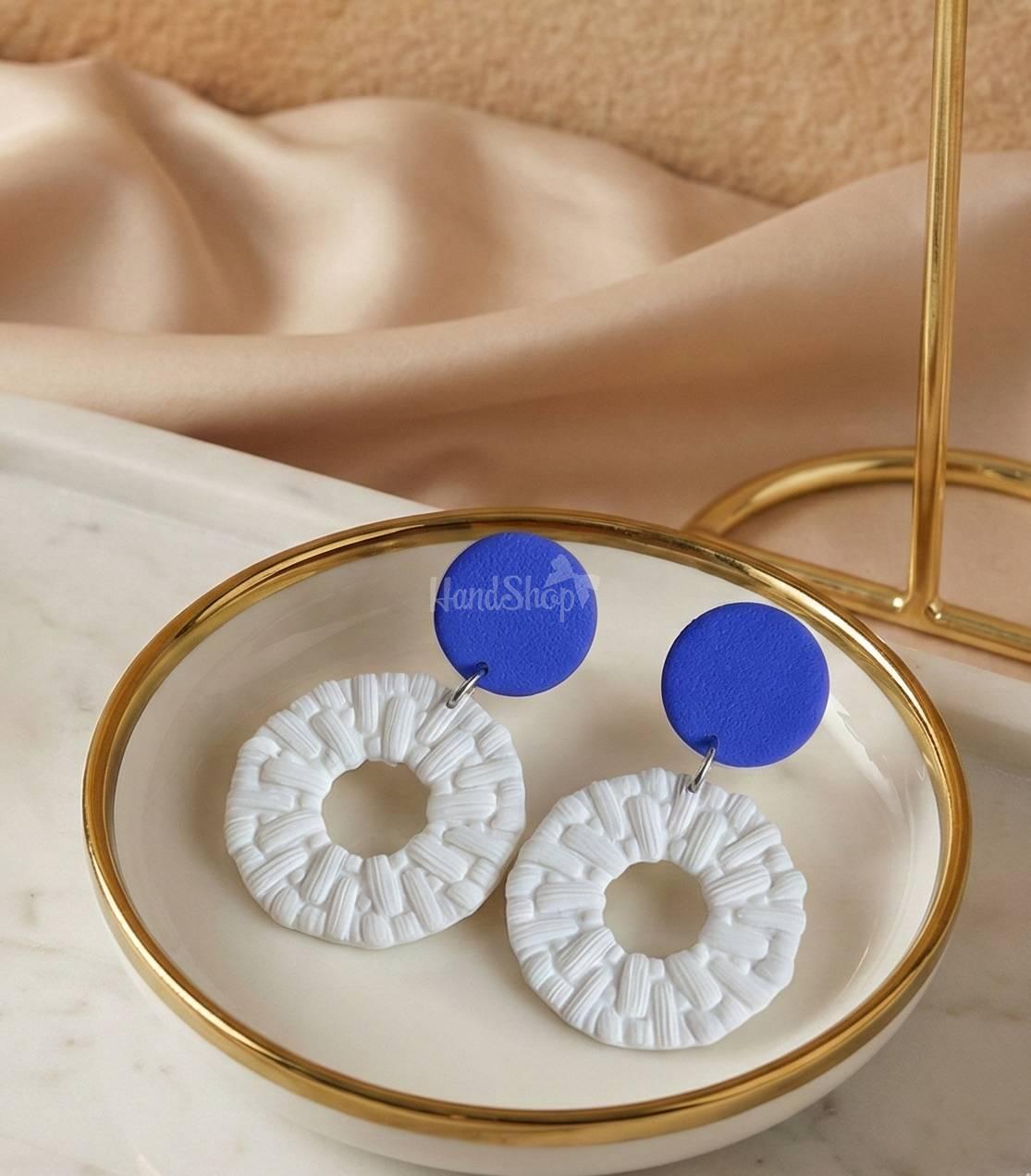 Жіночі геометричні круглі білі сережки полімерна глина Жіночі геометричні круглі білі сережки полімерна глина