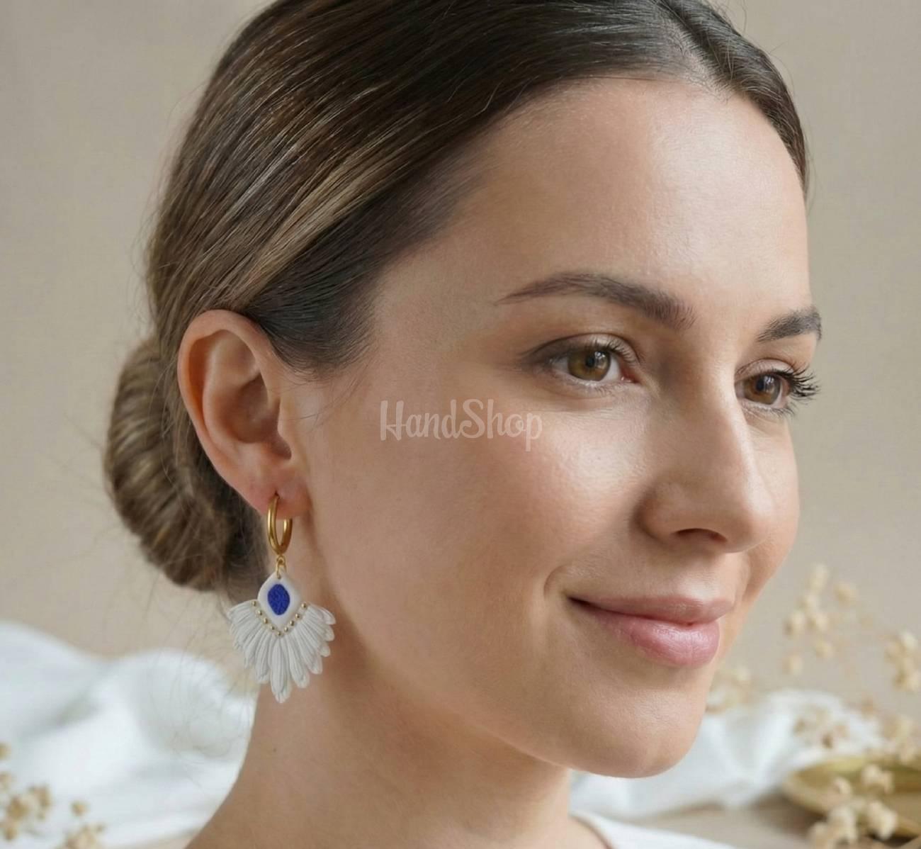 Жіночі сережки з полімерної глини сині в стилі бохо Жіночі сережки з полімерної глини сині в стилі бохо