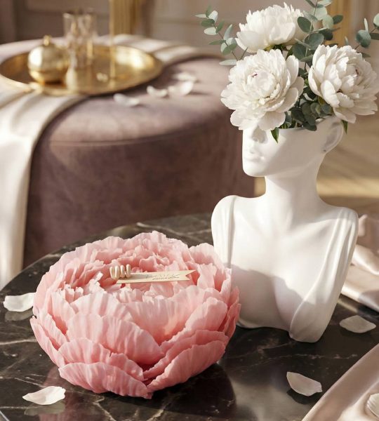 Свічка квітка троянда на підставці бджолиний віск