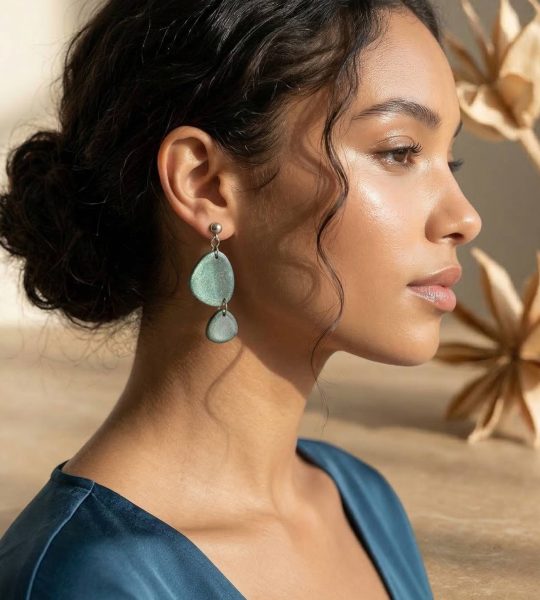 Круглі жіночі геометричні сережки з полімерної глини