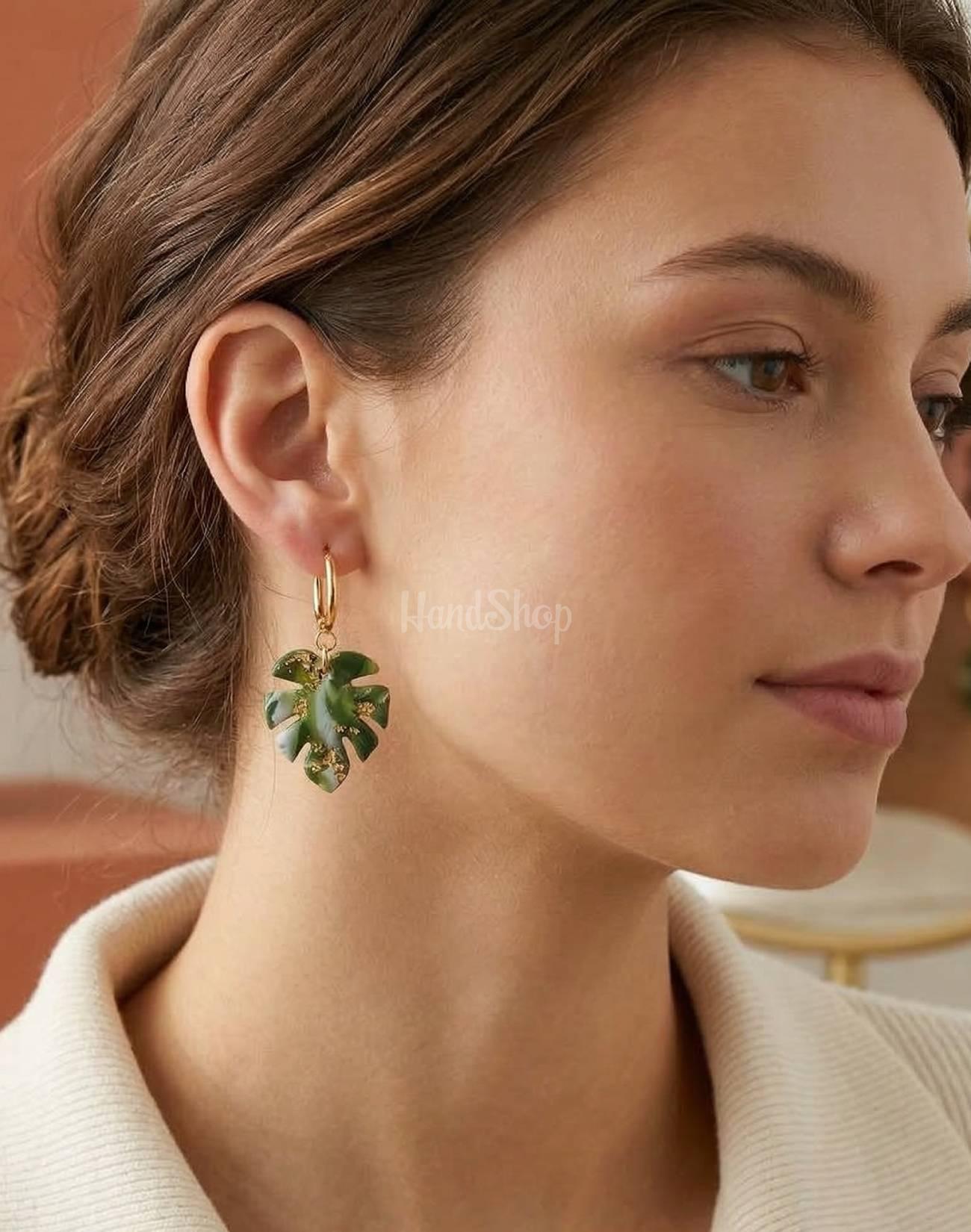 Жіночі сережки полімерна глина зелене листя монстера Жіночі сережки полімерна глина зелене листя монстера