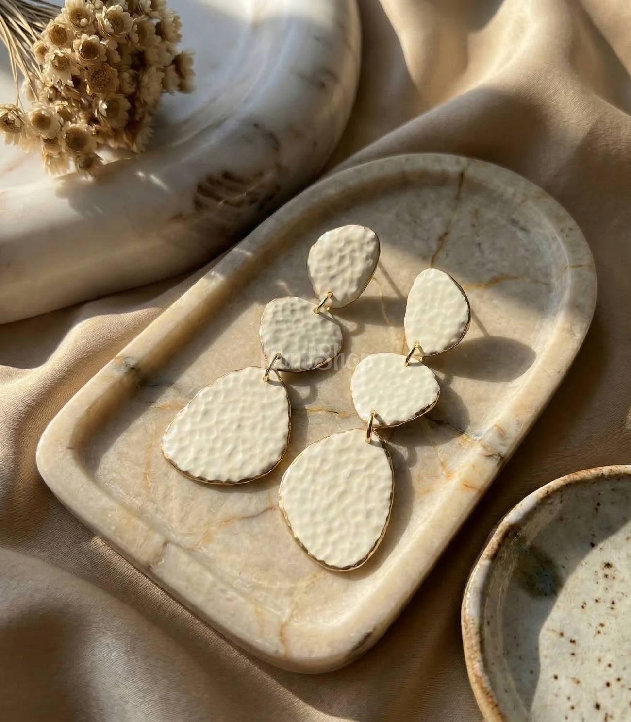 Авторские женские длинные морские серьги коралл глина Авторские женские длинные морские серьги коралл глина